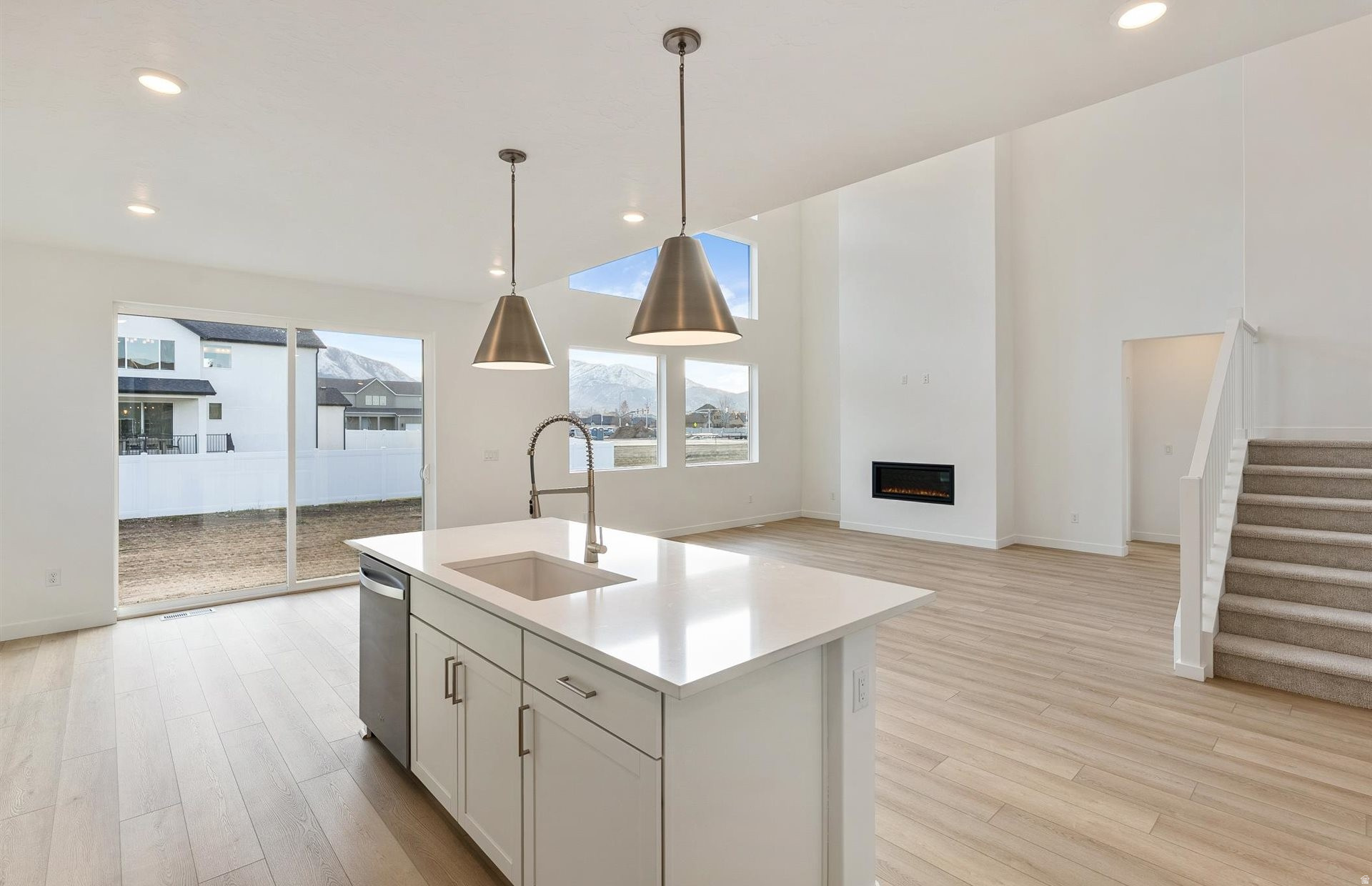 VALLEY VIEW - Residential