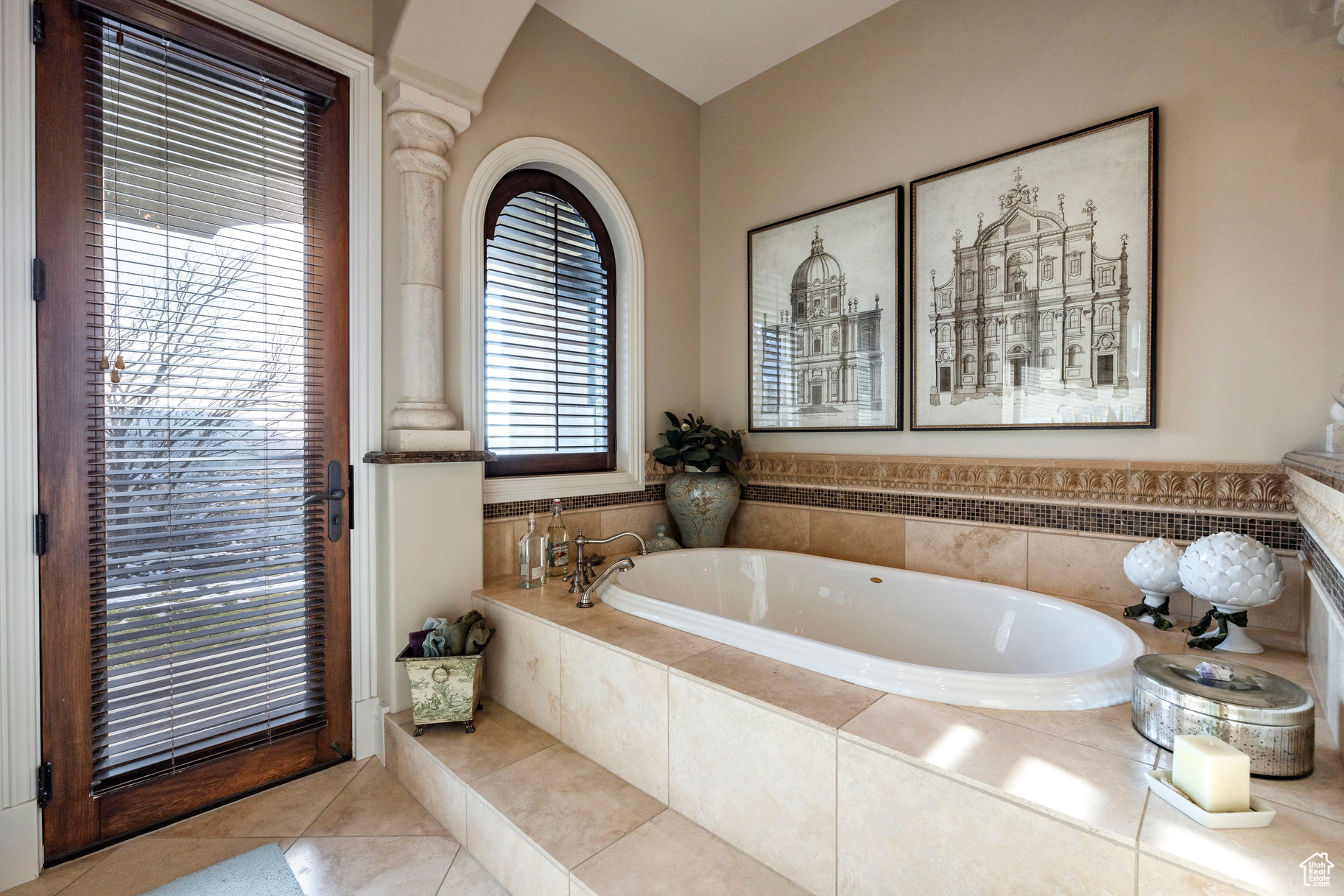 GRANITE OAKS - Residential