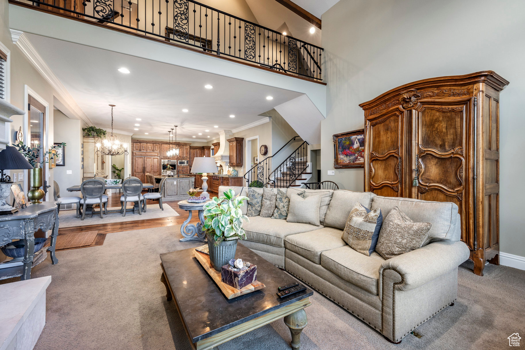 GRANITE OAKS - Residential