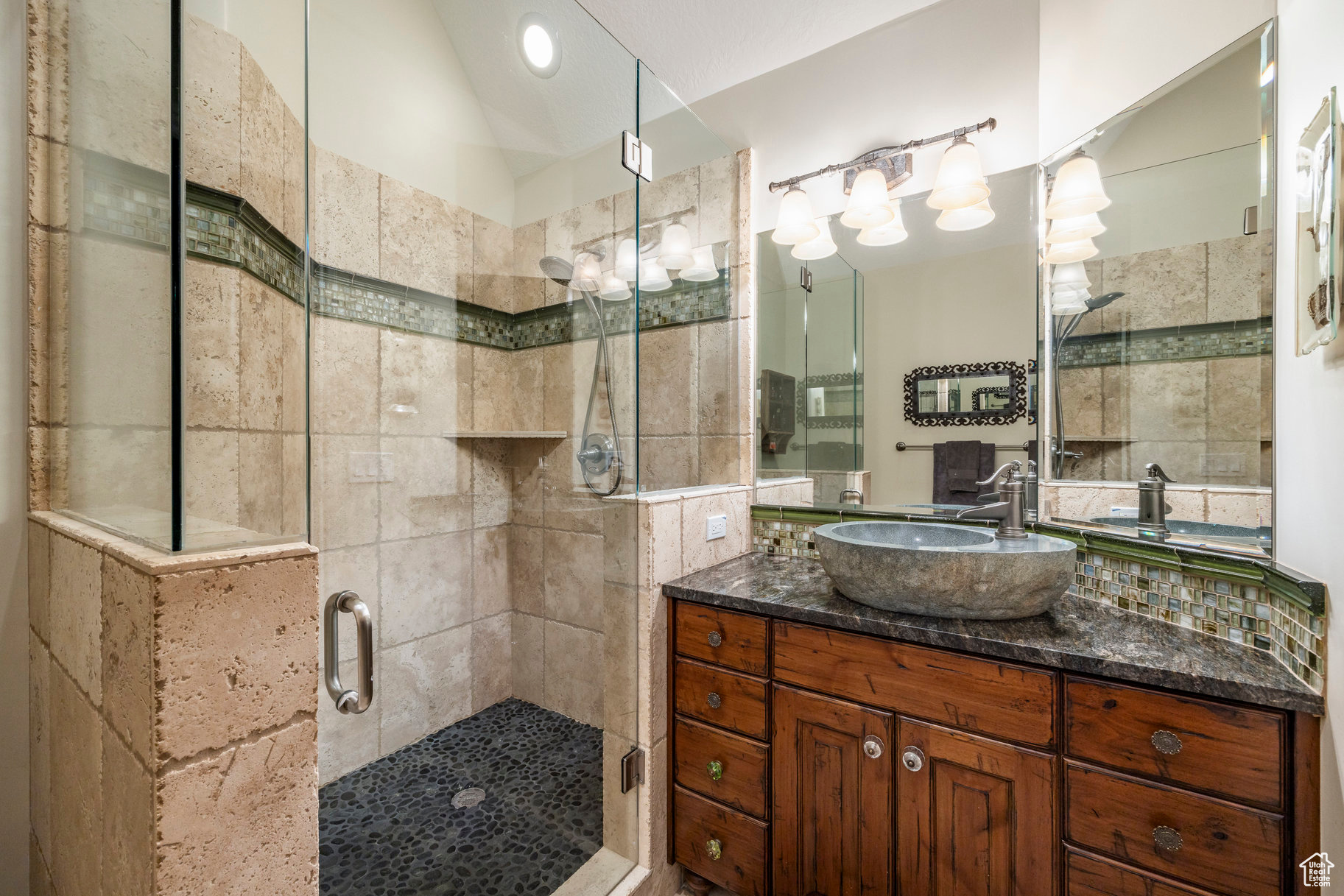 GRANITE OAKS - Residential