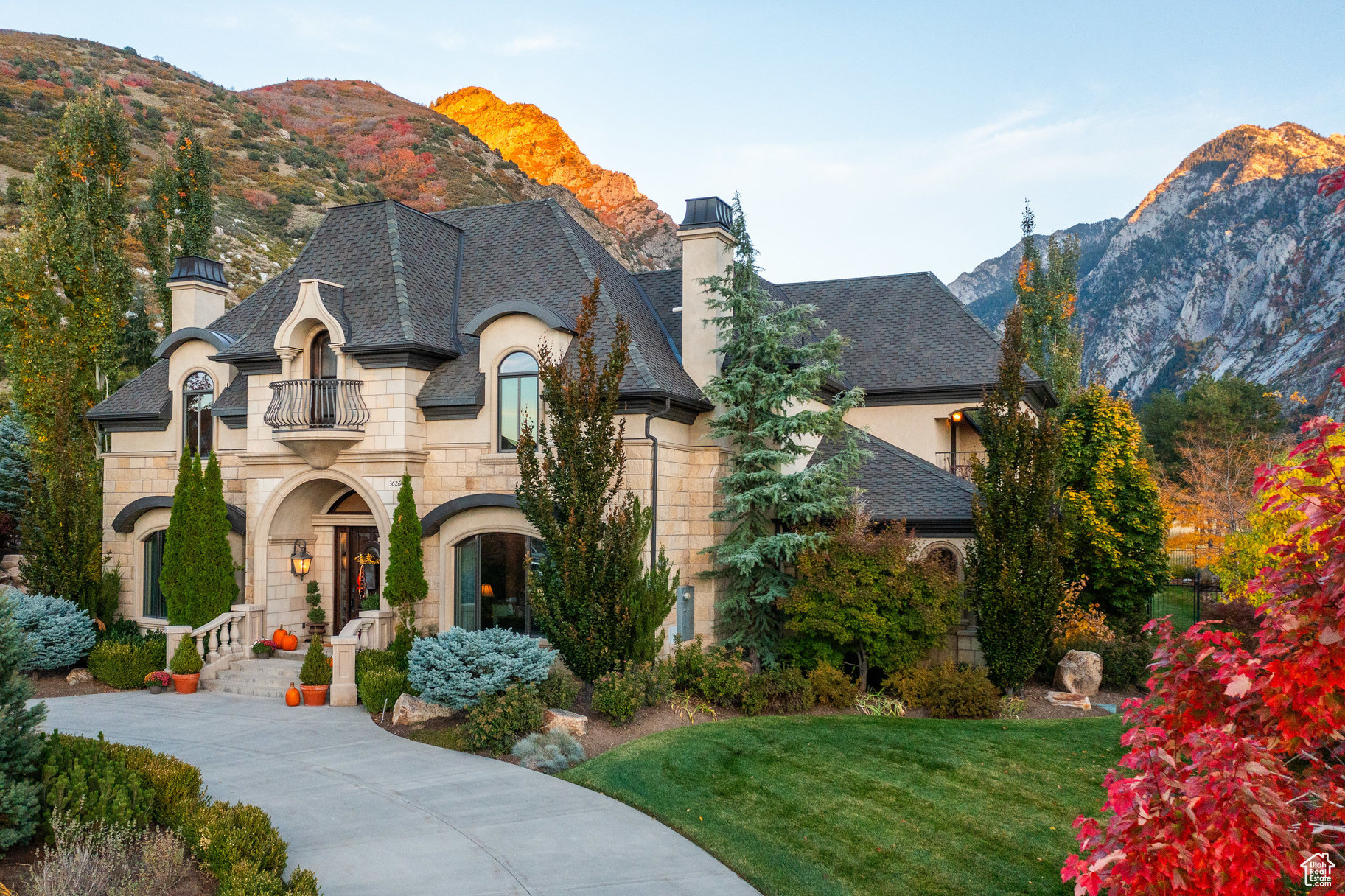 GRANITE OAKS - Residential