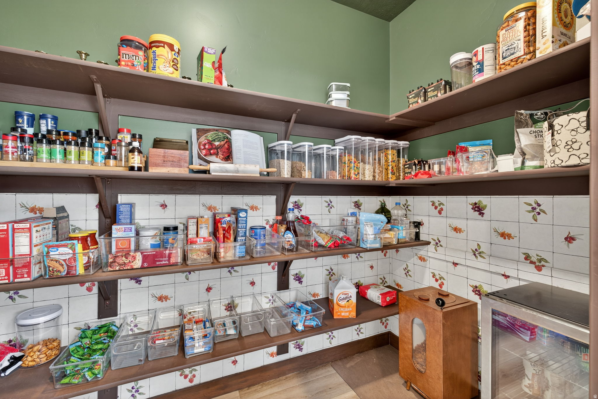 LAKESHORE - Residential