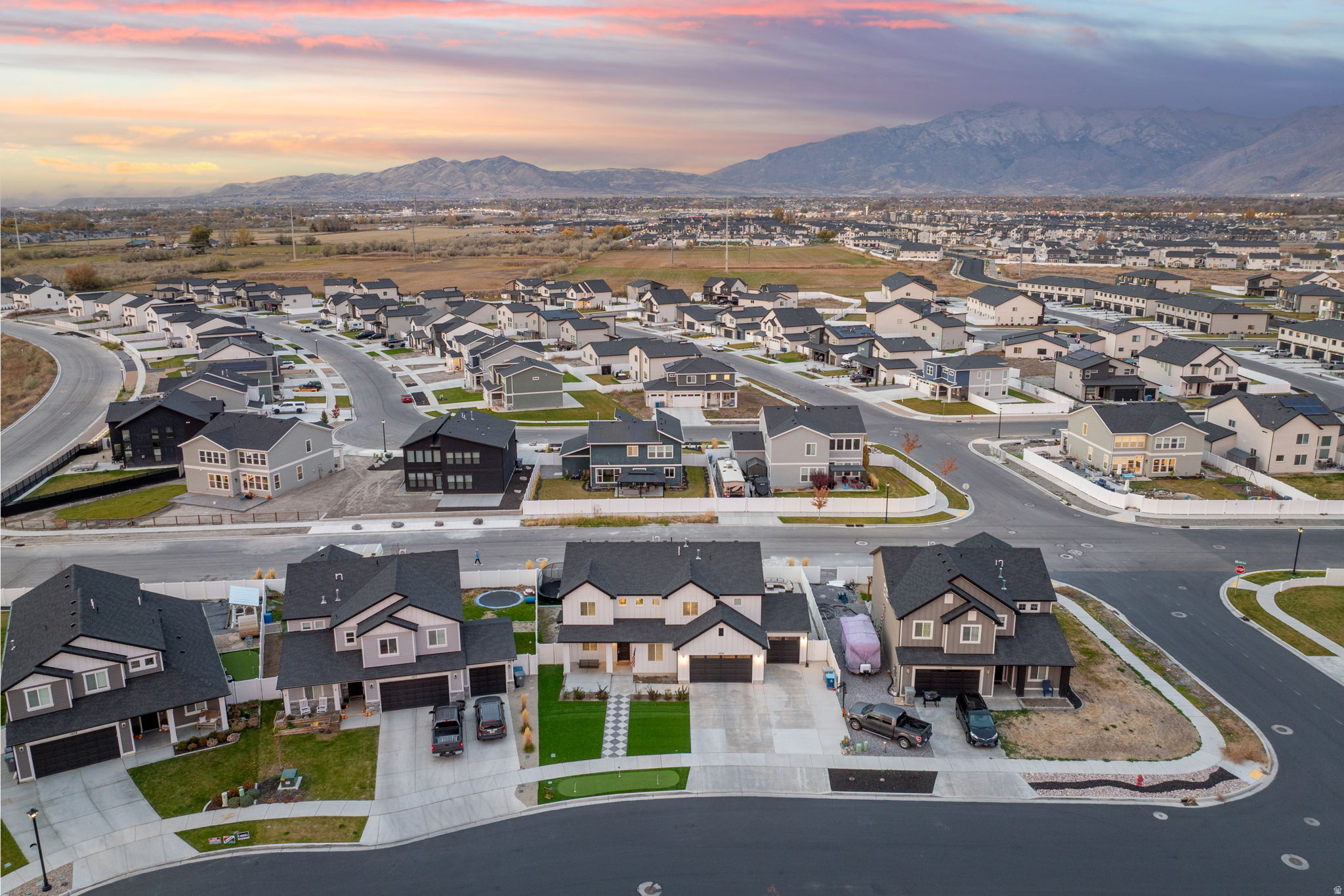 LAKESHORE - Residential