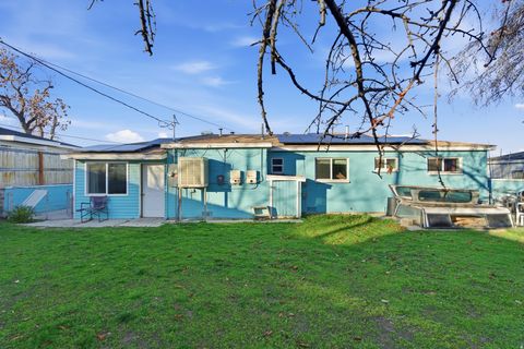 Tiny photo for 4401 W 4985 S, Kearns, UT 84118 (MLS # 2126824)