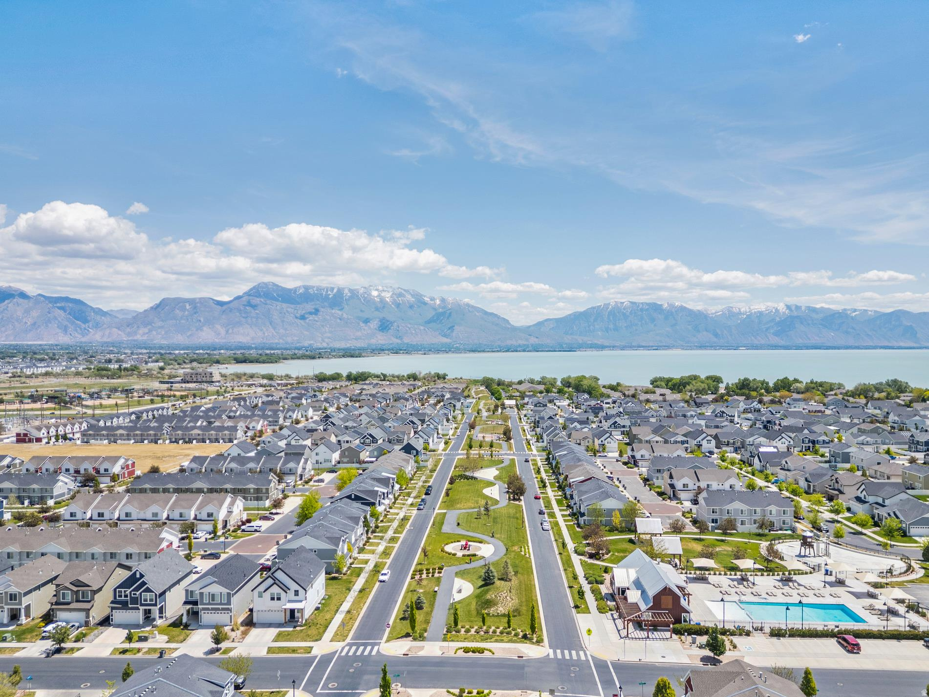LEGACY FARMS - Residential