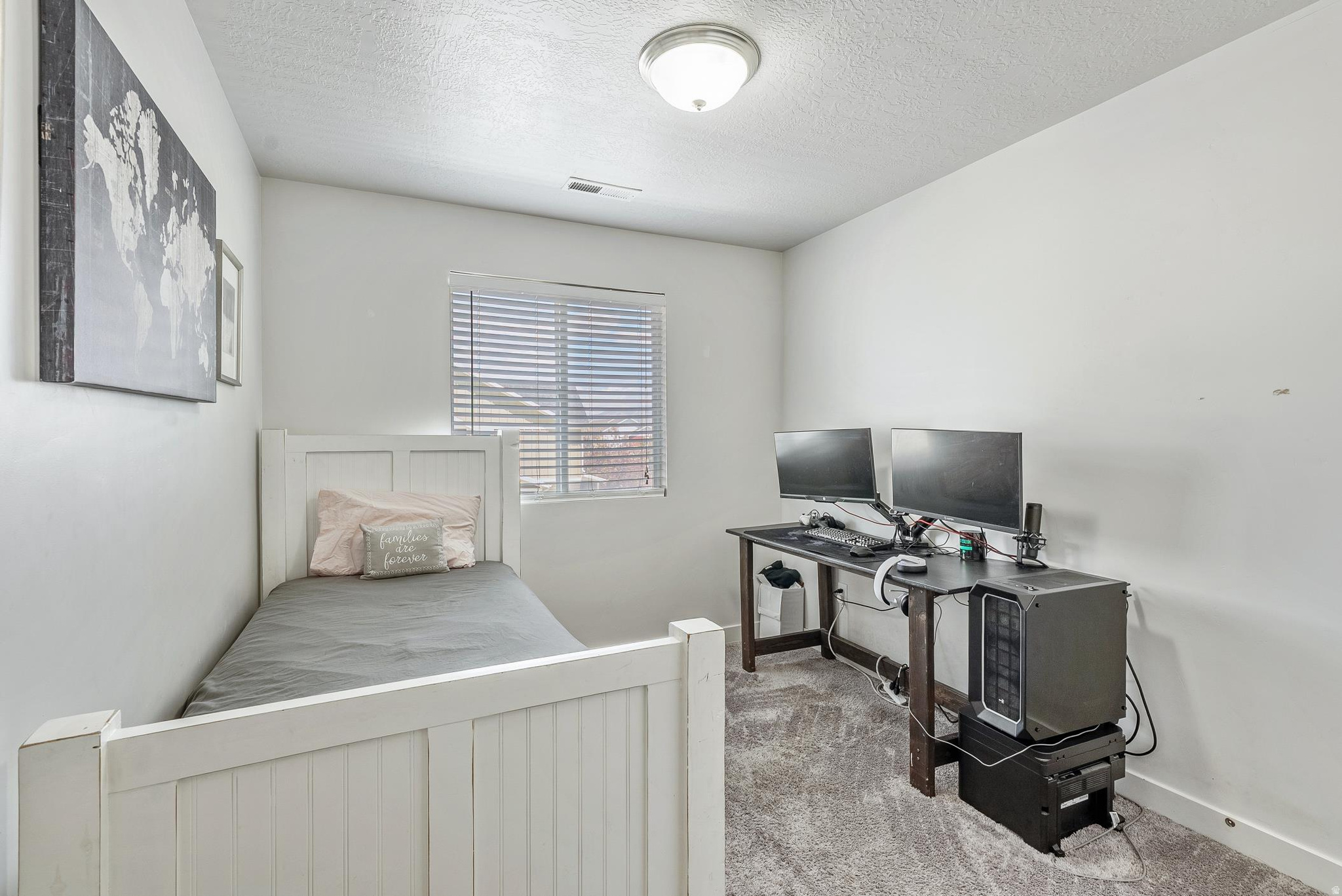LEGACY FARMS - Residential