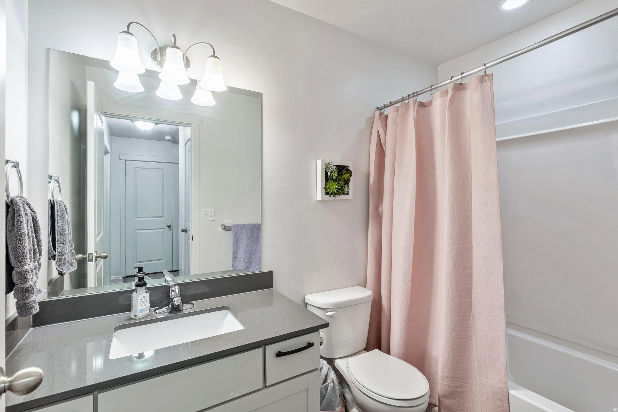 LEGACY FARMS - Residential