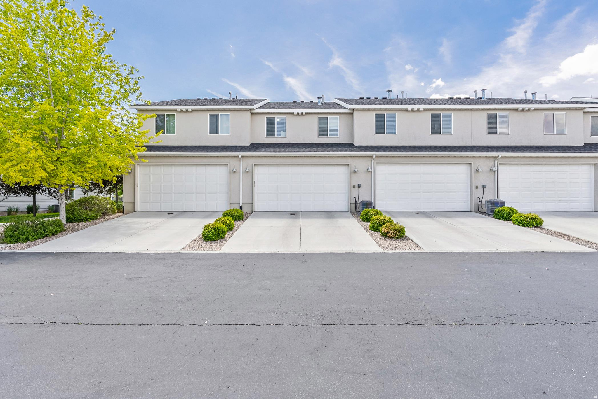 LEGACY FARMS - Residential