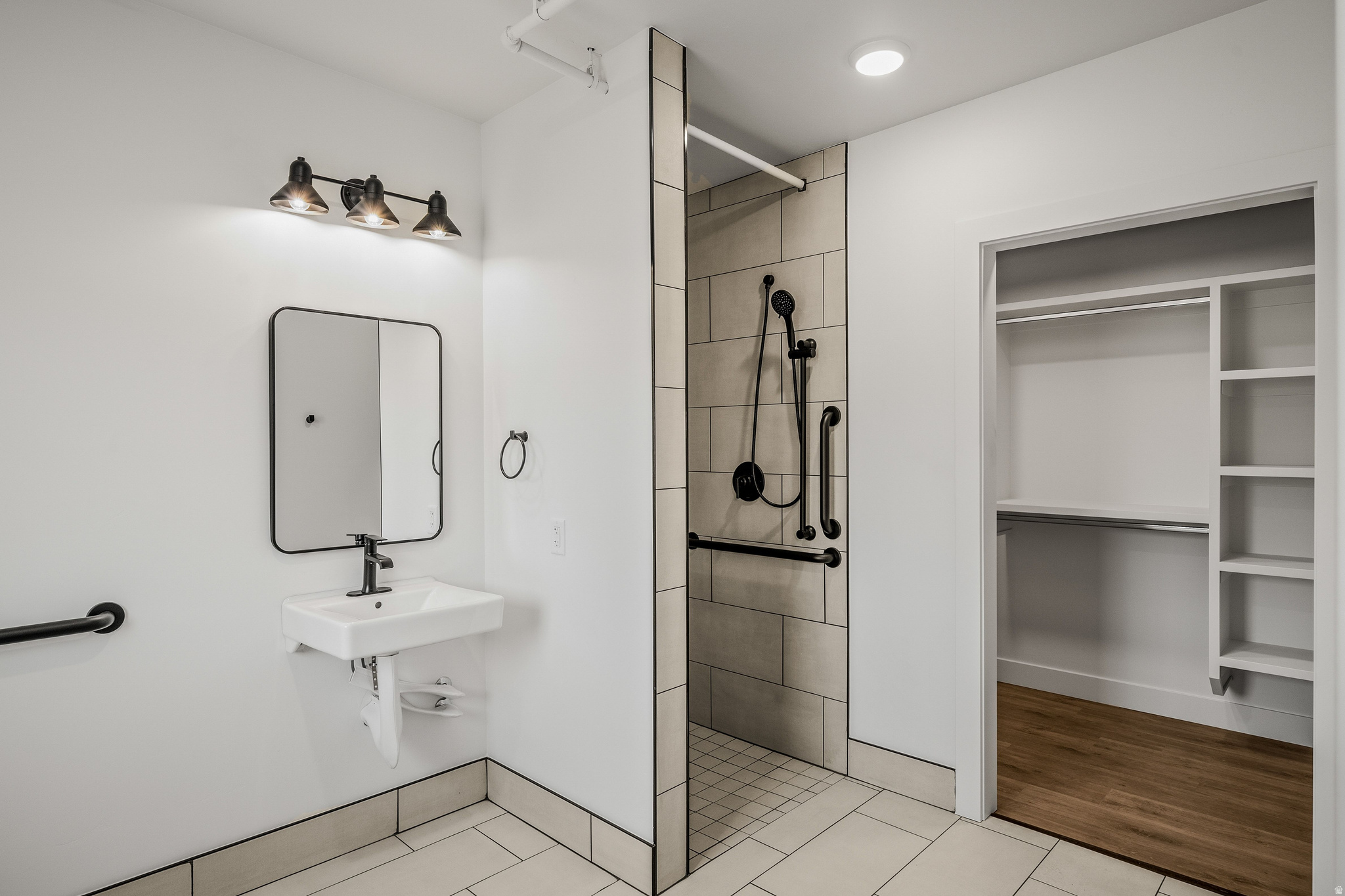 PARK EAST II (PCBC LOT 19, LLC) - Commercial Sale