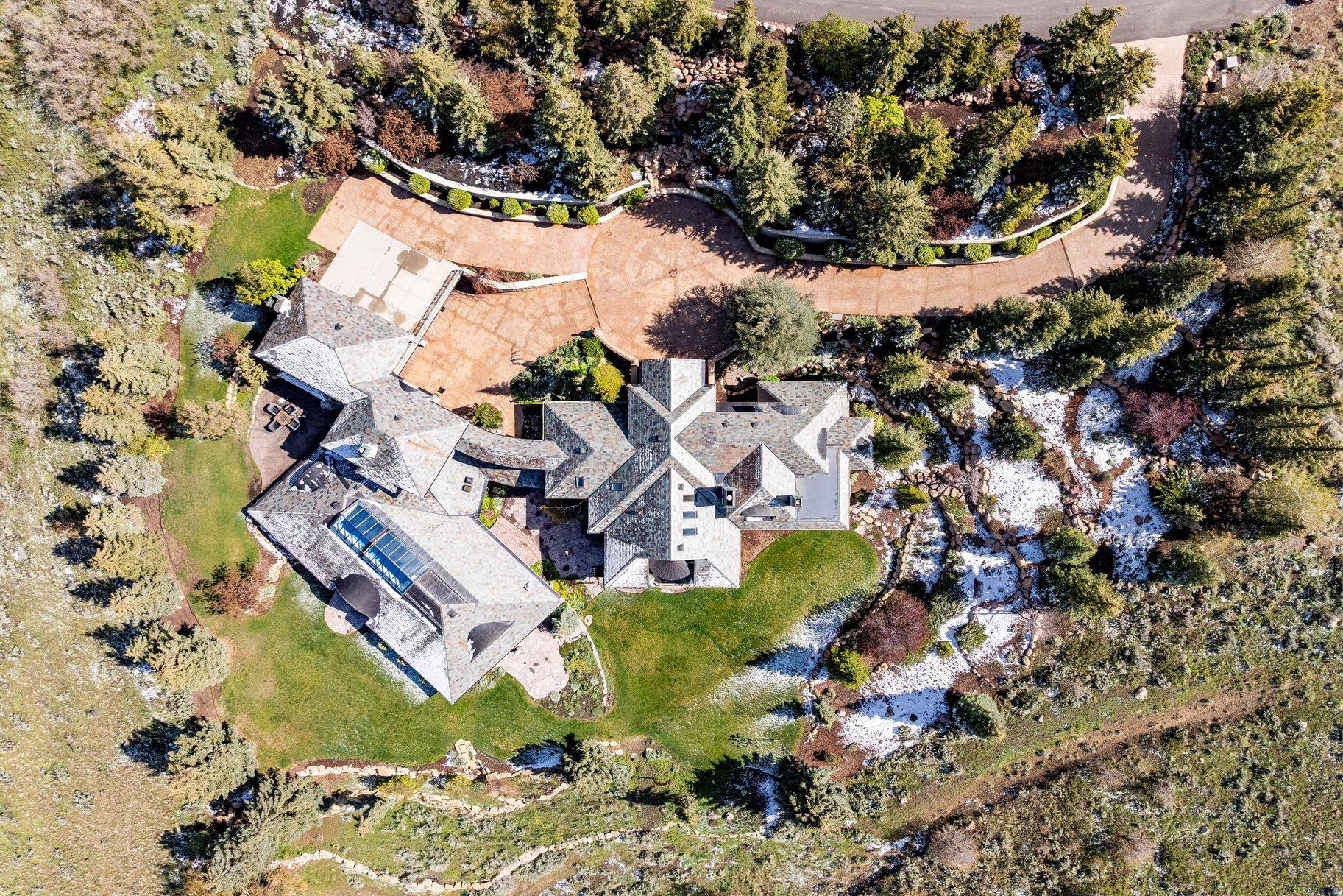 EMIGRATION ESTATES - Residential