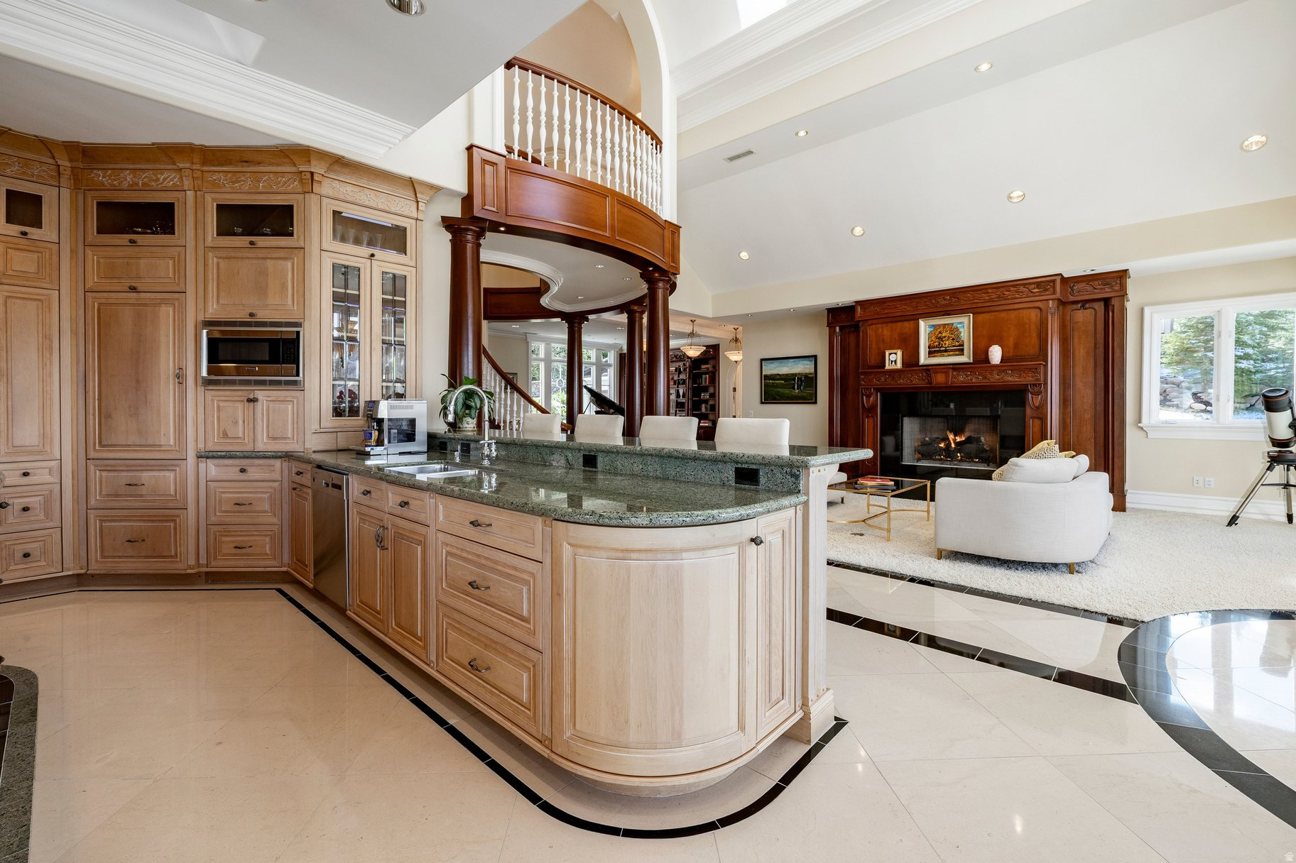 EMIGRATION ESTATES - Residential