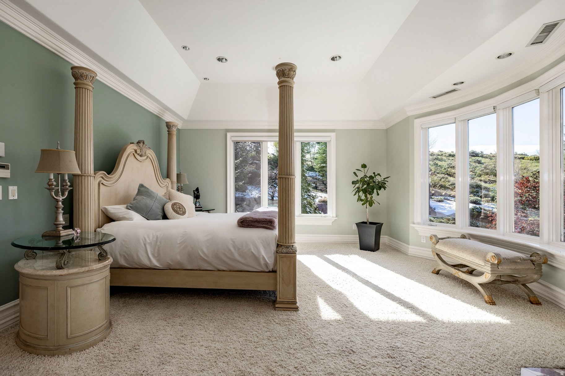 EMIGRATION ESTATES - Residential