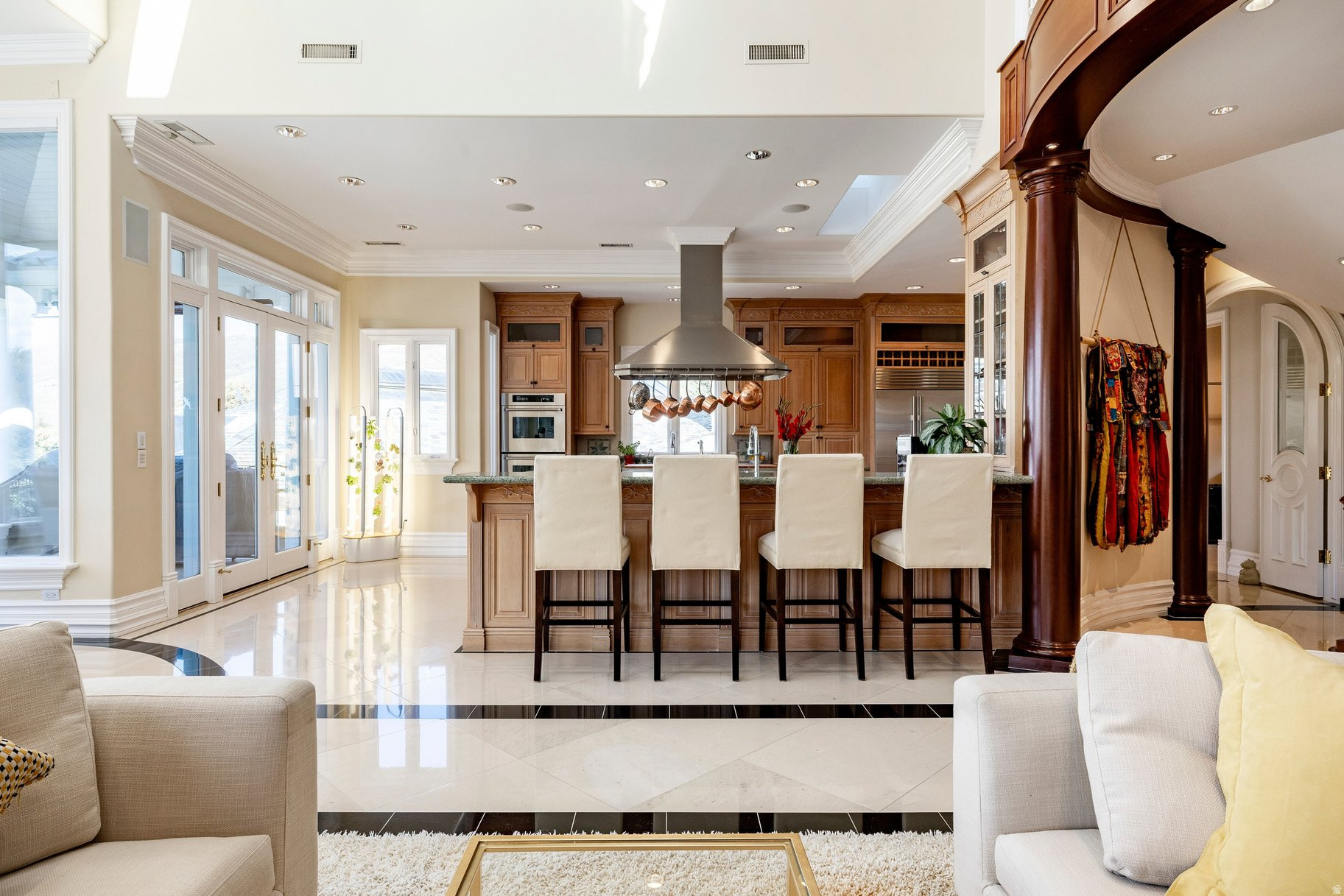 EMIGRATION ESTATES - Residential