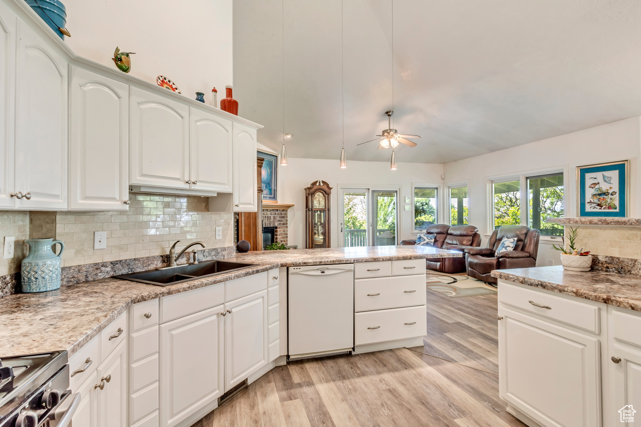 3286 N Piute Dr, Provo, Utah image 30