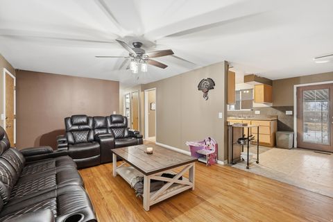 Tiny photo for 4881 S 2400 W, Roy, UT 84067 (MLS # 2138150)