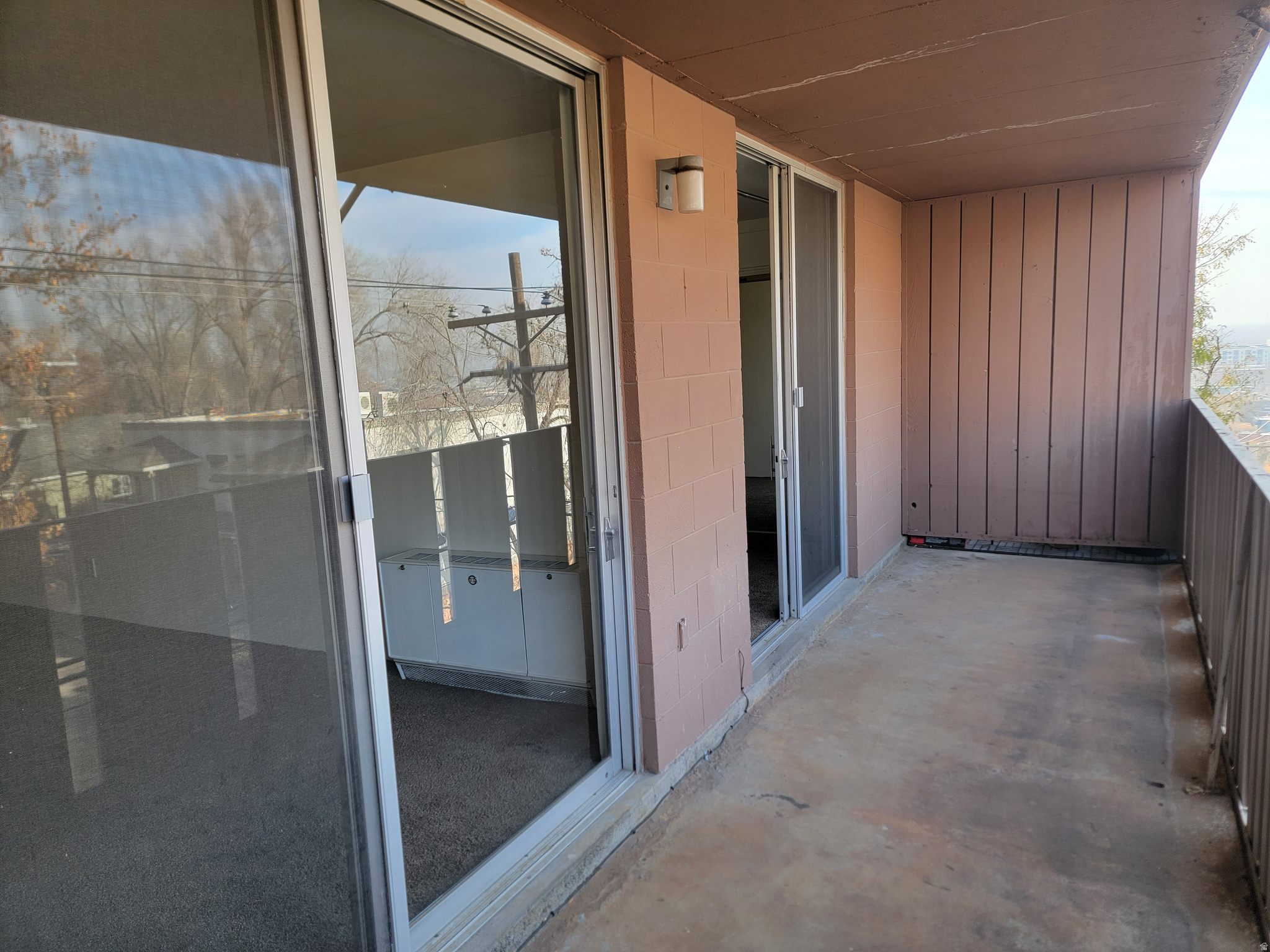 CAPITOL - Residential