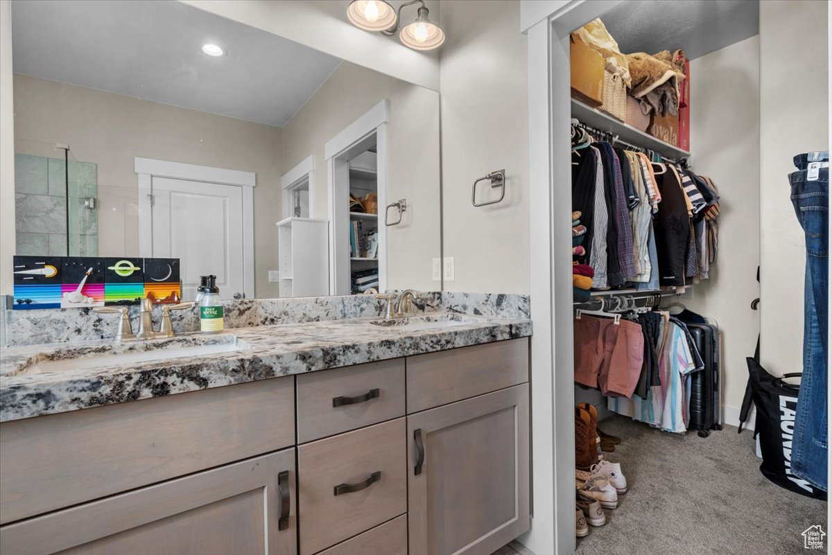 BRIDLE WALK - Residential