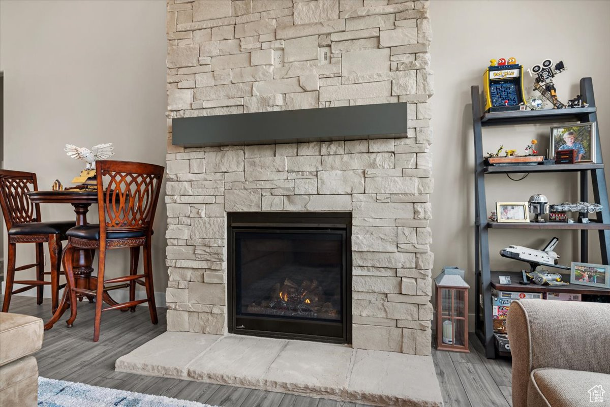 BRIDLE WALK - Residential