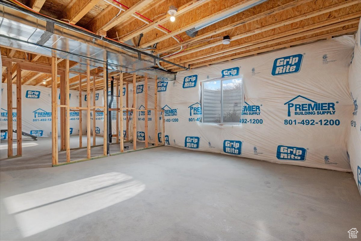 BRIDLE WALK - Residential