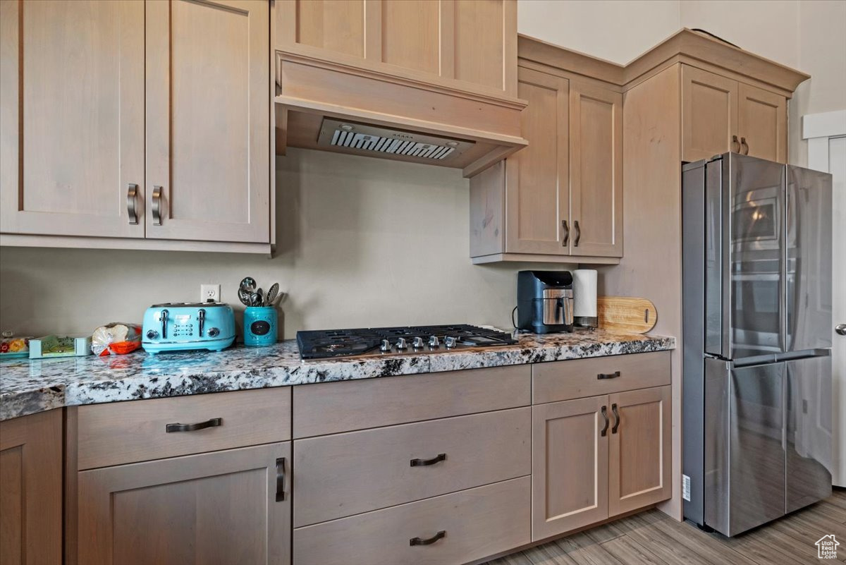 BRIDLE WALK - Residential