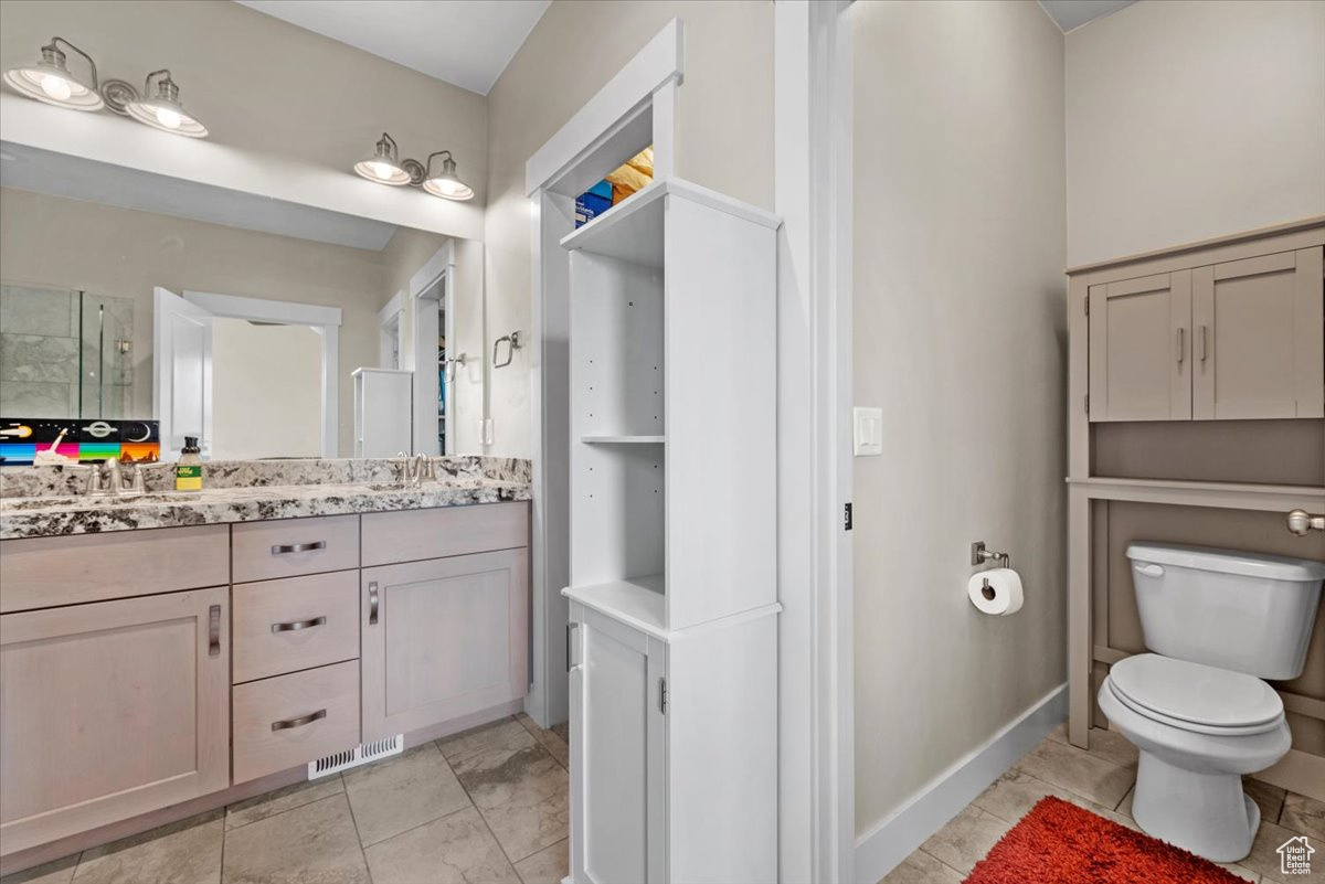 BRIDLE WALK - Residential