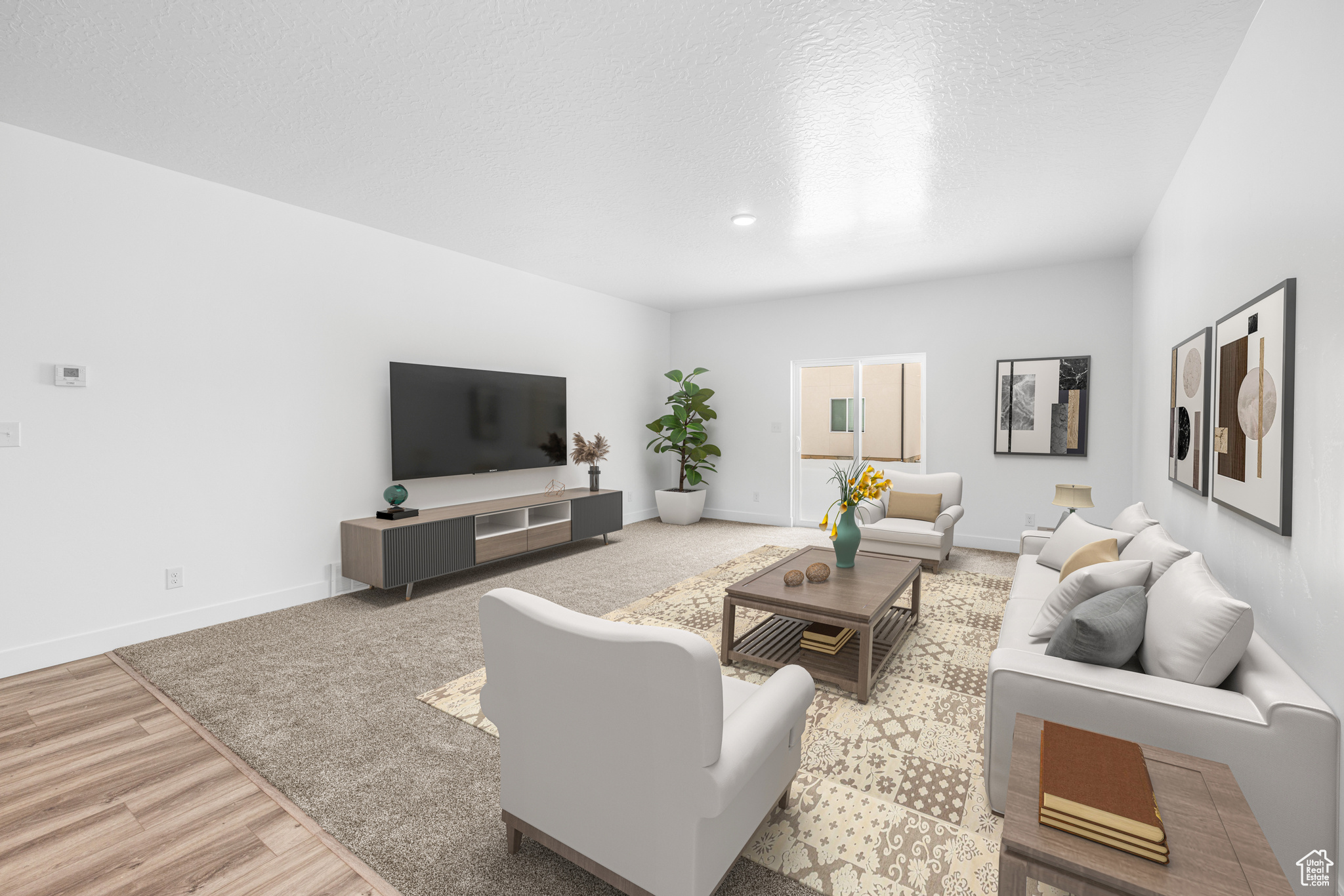 THE HILLS - Residential