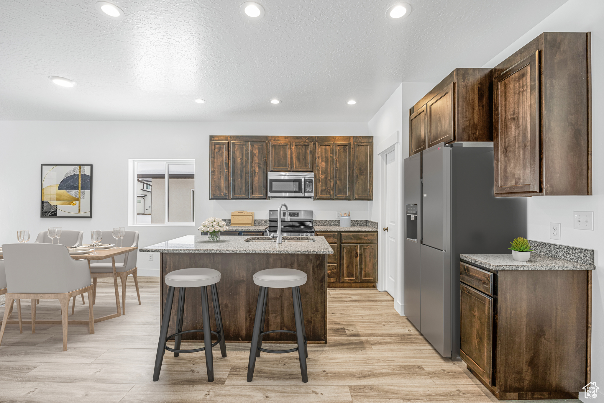 THE HILLS - Residential