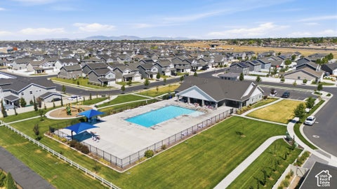 Tiny photo for 1932 W PARKVIEW DR, Syracuse, UT 84075 (MLS # 2188022)