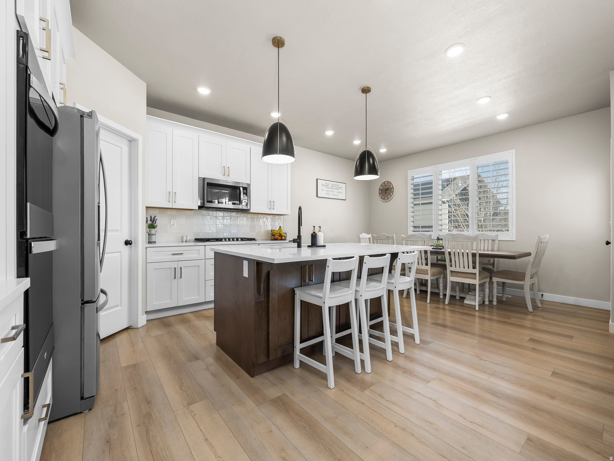 SECRET SPRINGS - Residential