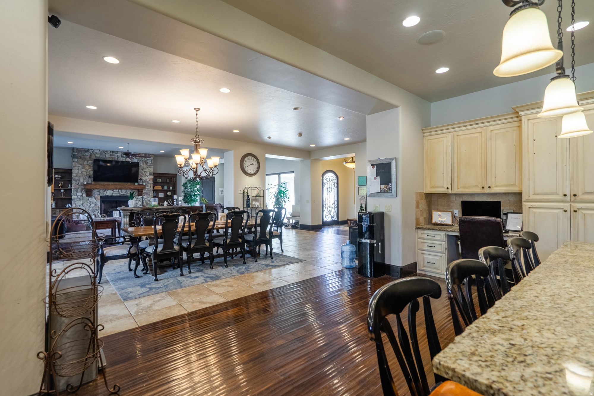 VILLA BONITA ESTATES - Residential