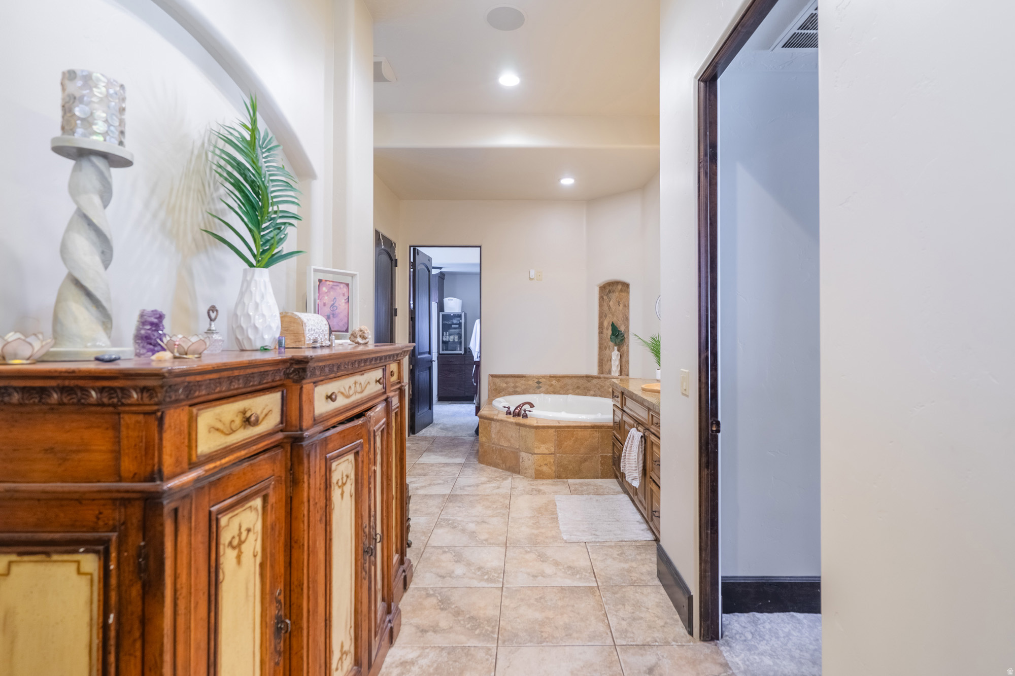 VILLA BONITA ESTATES - Residential