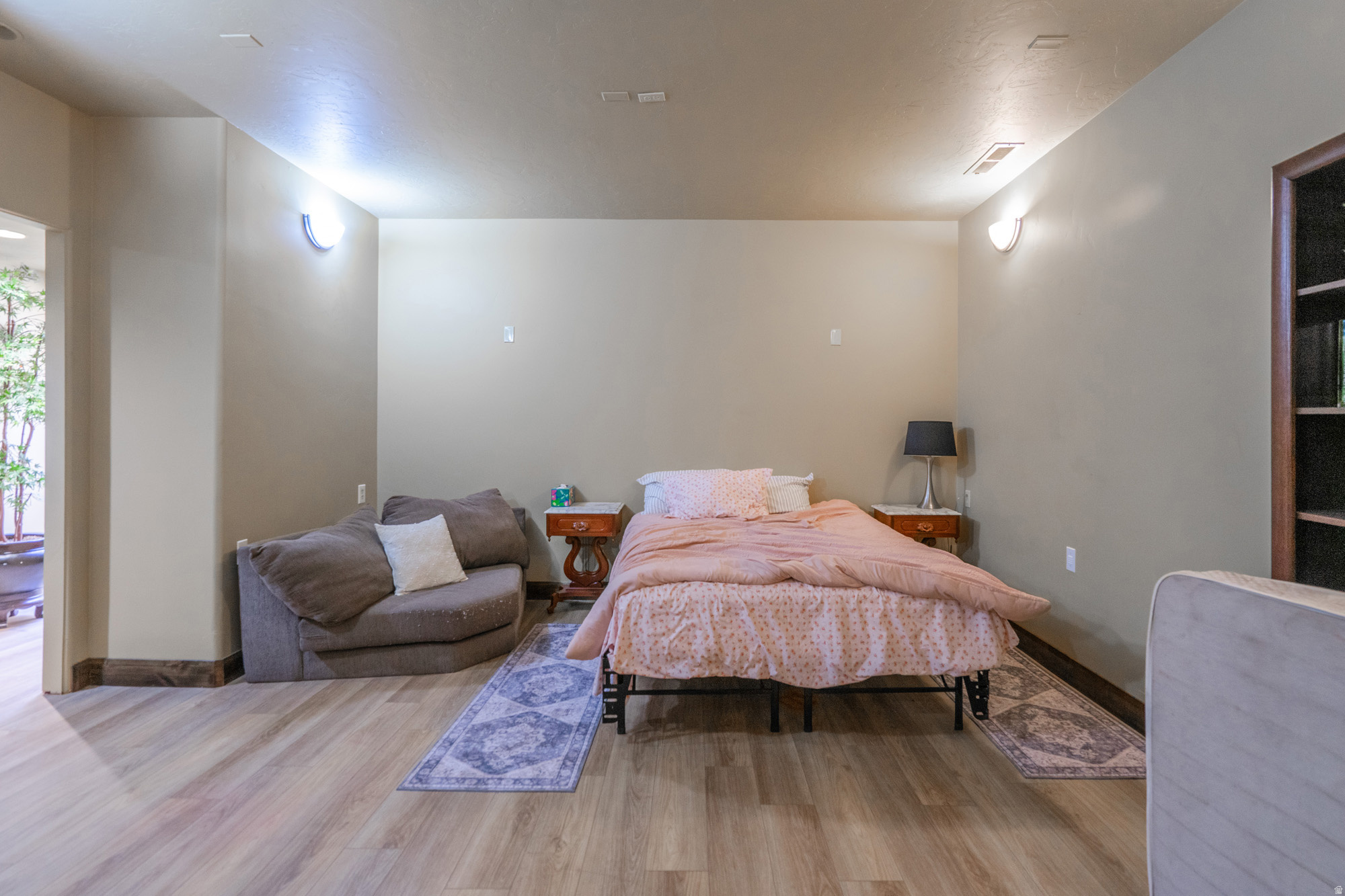 VILLA BONITA ESTATES - Residential