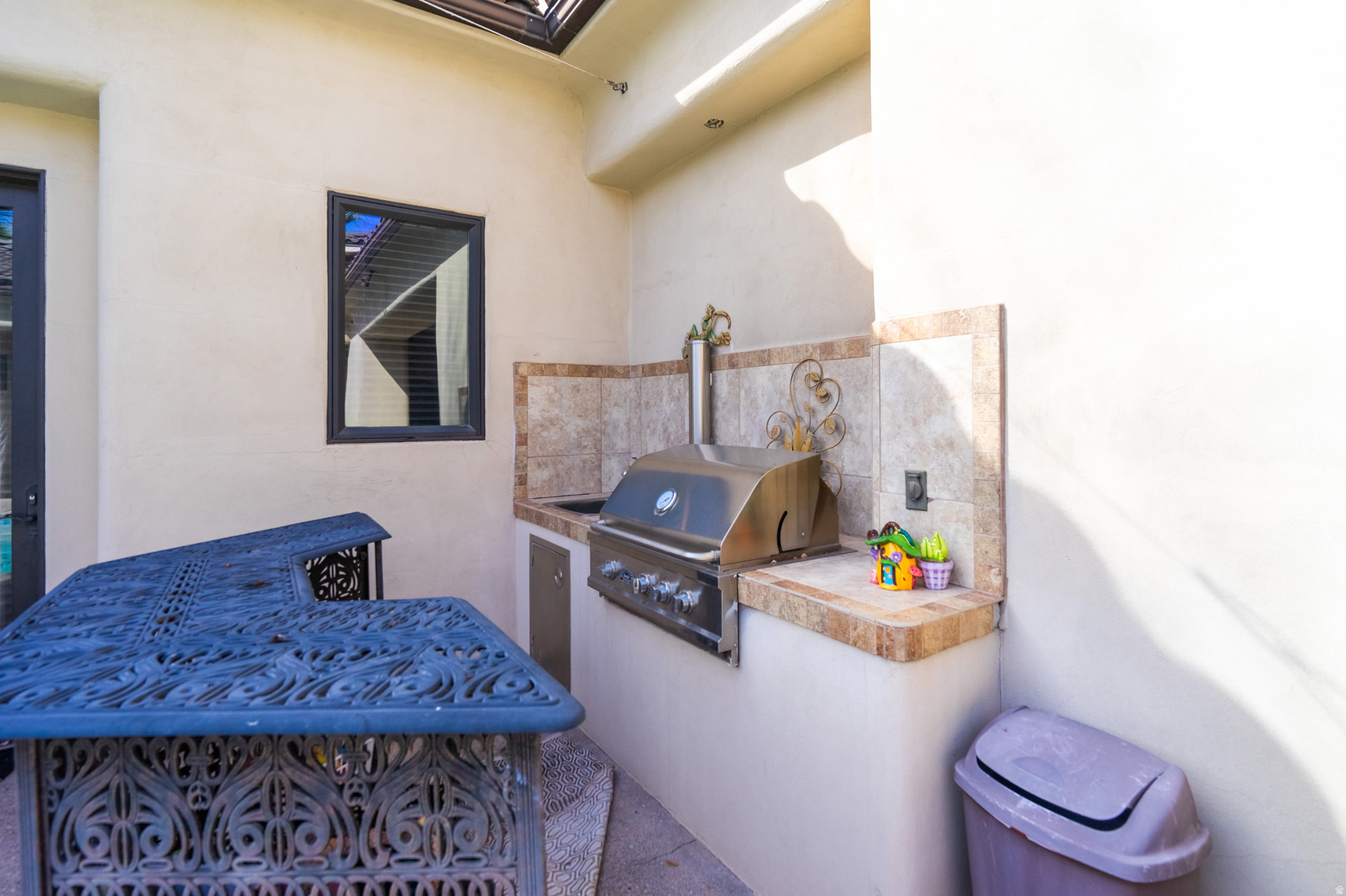 VILLA BONITA ESTATES - Residential