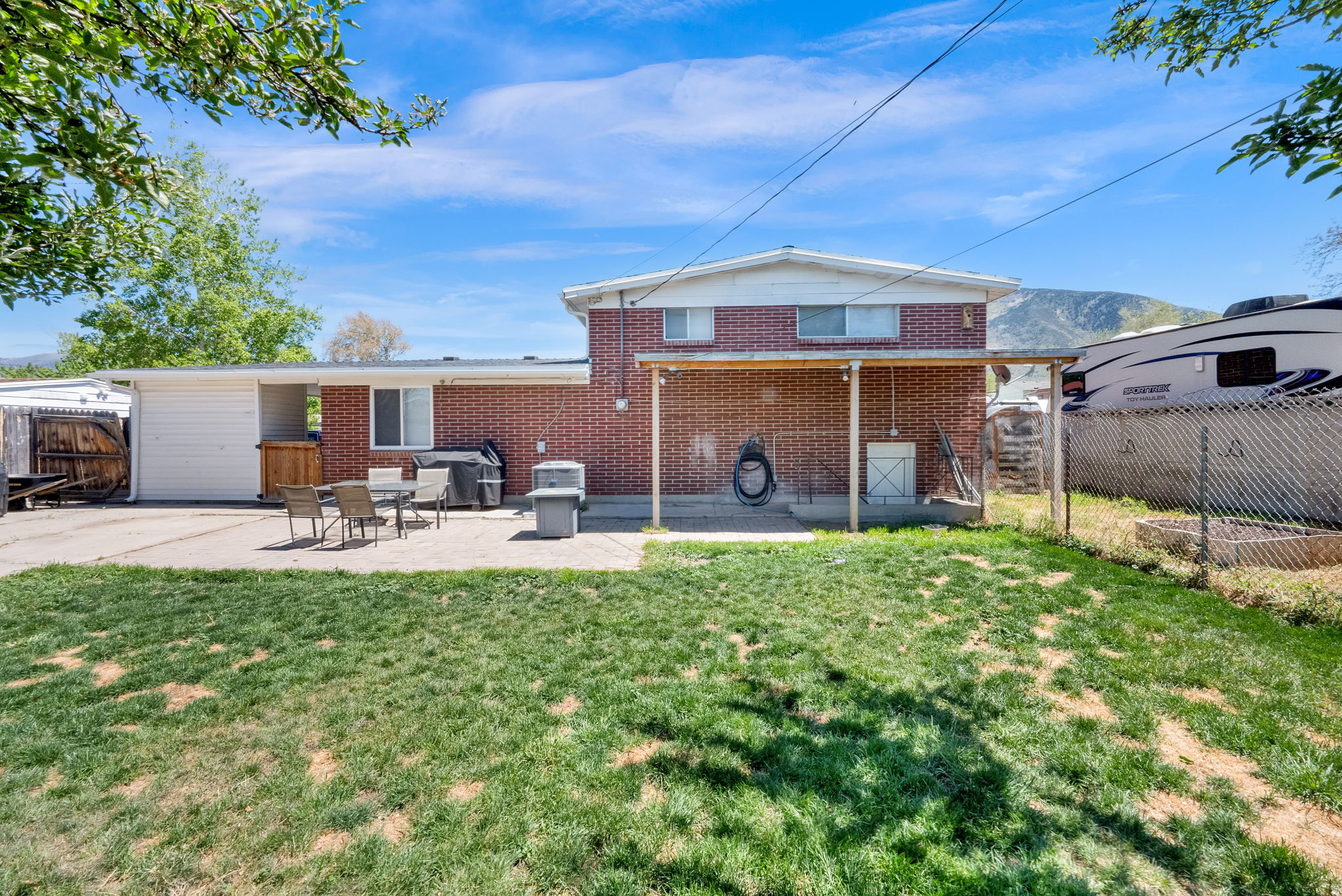 LAKE VIEW HEIGHTS - Residential