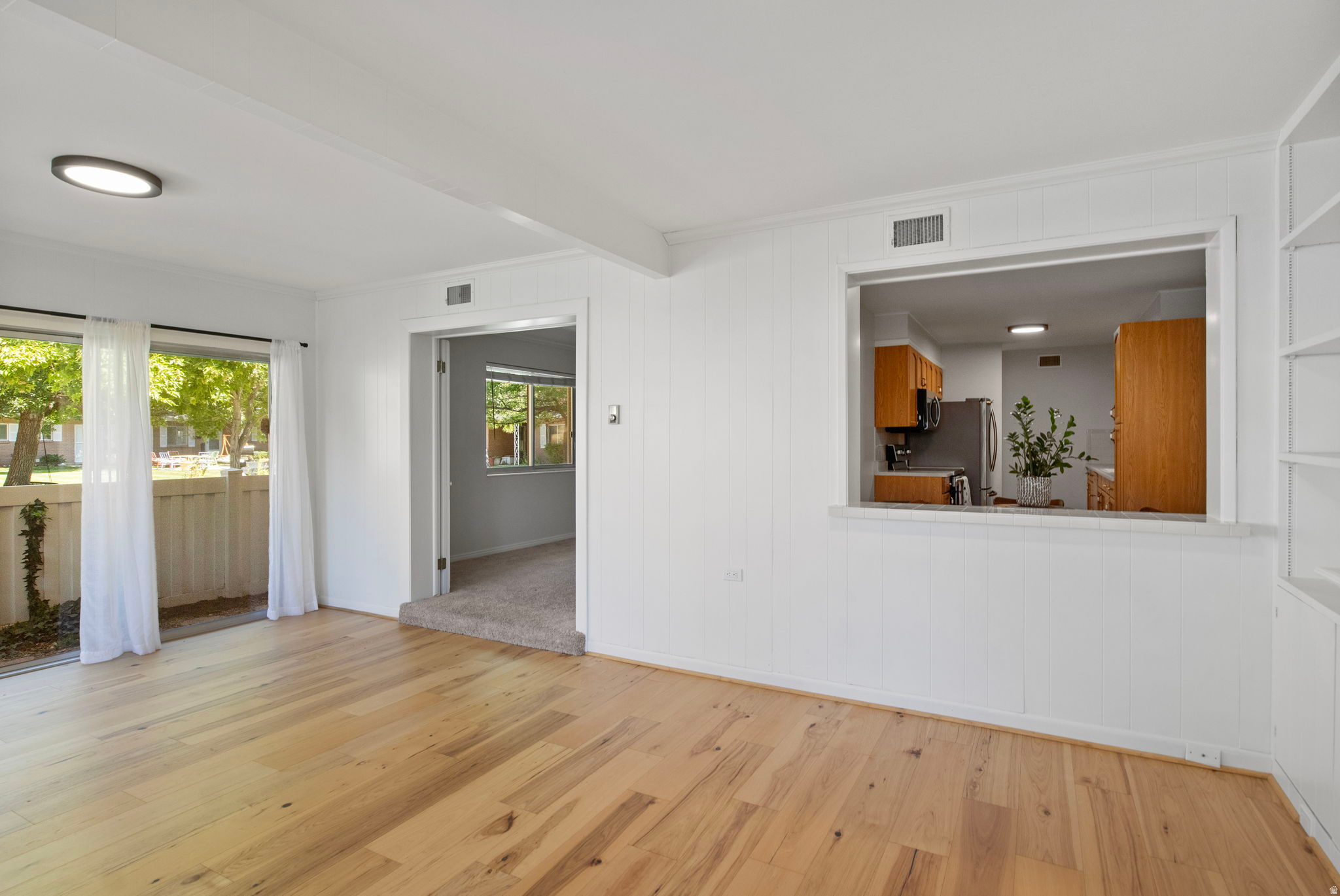 CARRIAGE LANE - Residential