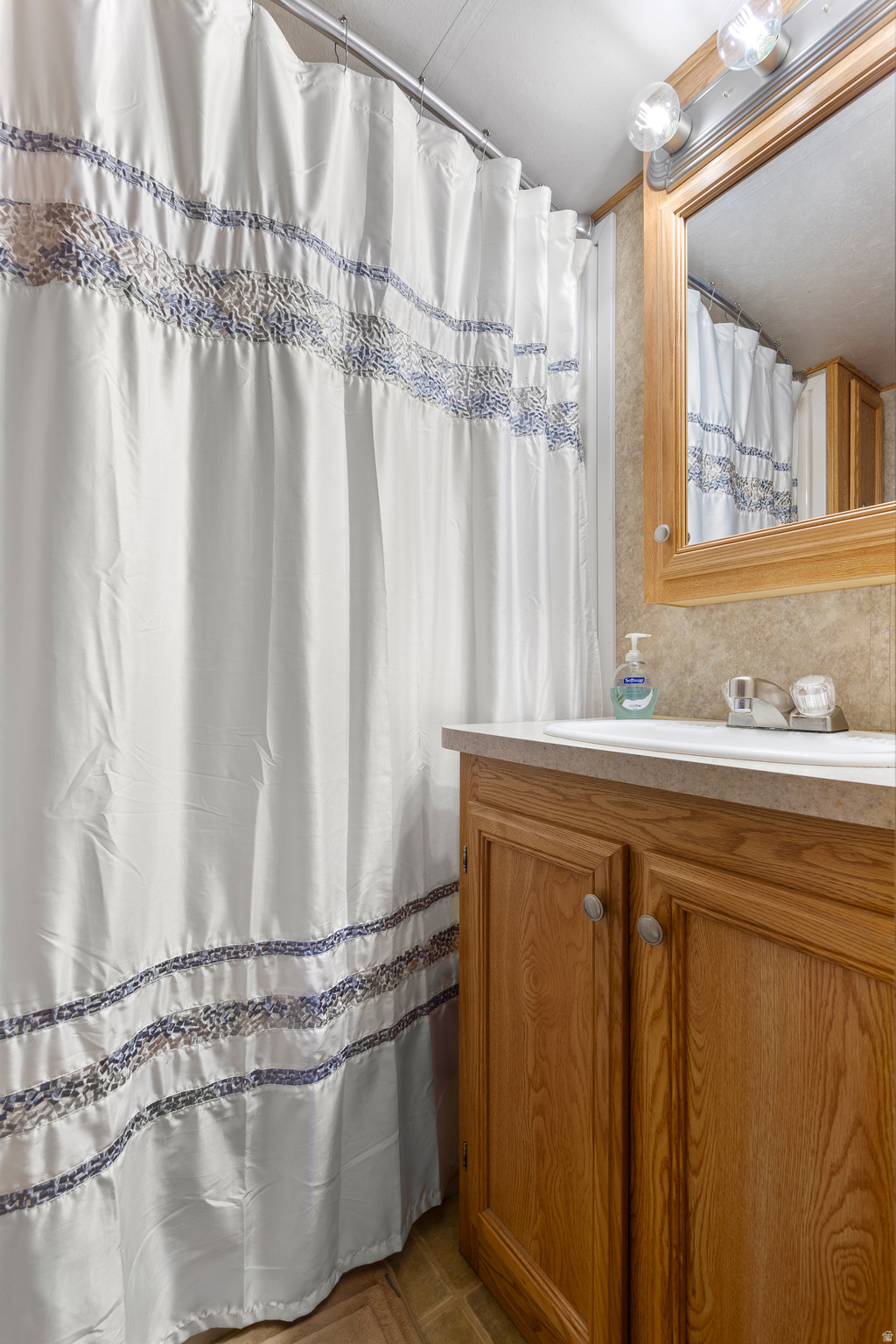 KINGS ROW ESTATES - Residential