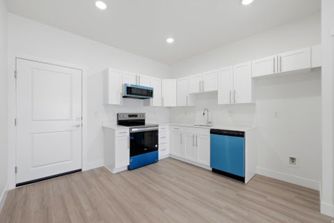 Tiny photo for 2085 N MAIN ST #109, Sunset, UT 84015 (MLS # 2181652)