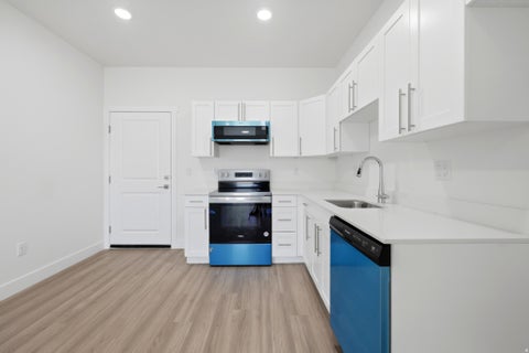 Tiny photo for 2085 N MAIN ST #109, Sunset, UT 84015 (MLS # 2181652)