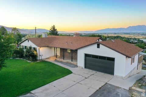 Tiny photo for 862 E 400 S, Payson, UT 84651 (MLS # 2115611)