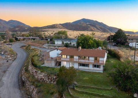 Tiny photo for 862 E 400 S, Payson, UT 84651 (MLS # 2115611)