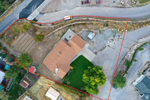 Tiny photo for 862 E 400 S, Payson, UT 84651 (MLS # 2115611)