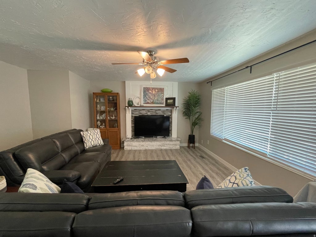 Photo of 932 E 840 N, Orem, UT 84097 (MLS # 2177391)