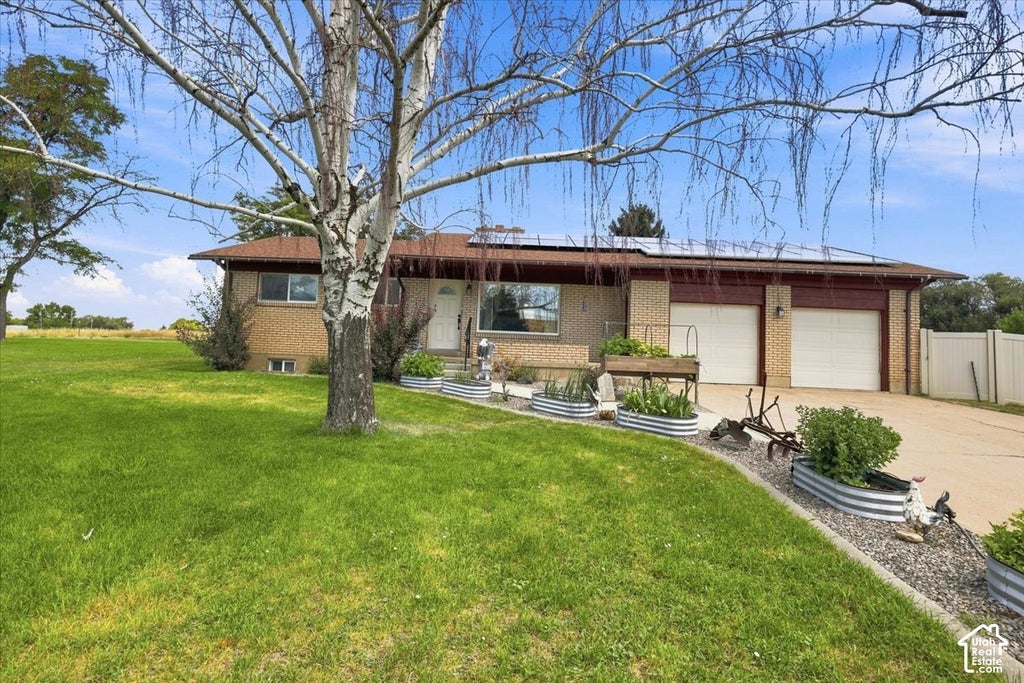 Photo of 15 E 9000 ST S, Paradise, UT 84328 (MLS # 2193394)