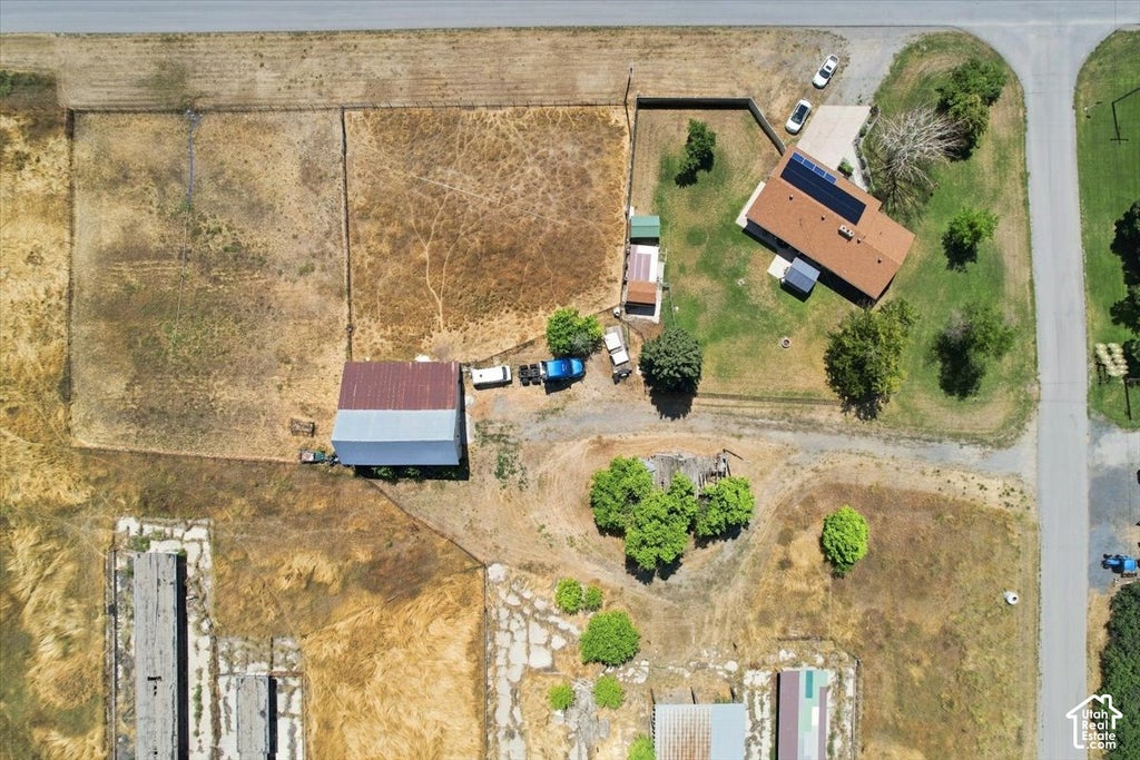 Photo of 15 E 9000 ST S, Paradise, UT 84328 (MLS # 2193394)