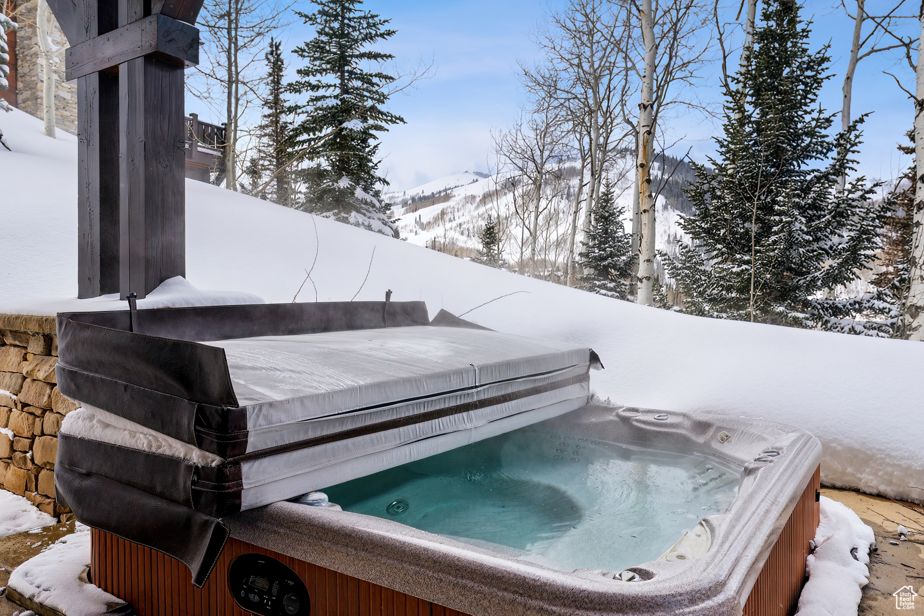 Park City, Utah 84060, United States, 4 Bedrooms Bedrooms, ,4 BathroomsBathrooms,Residential,Active,101653