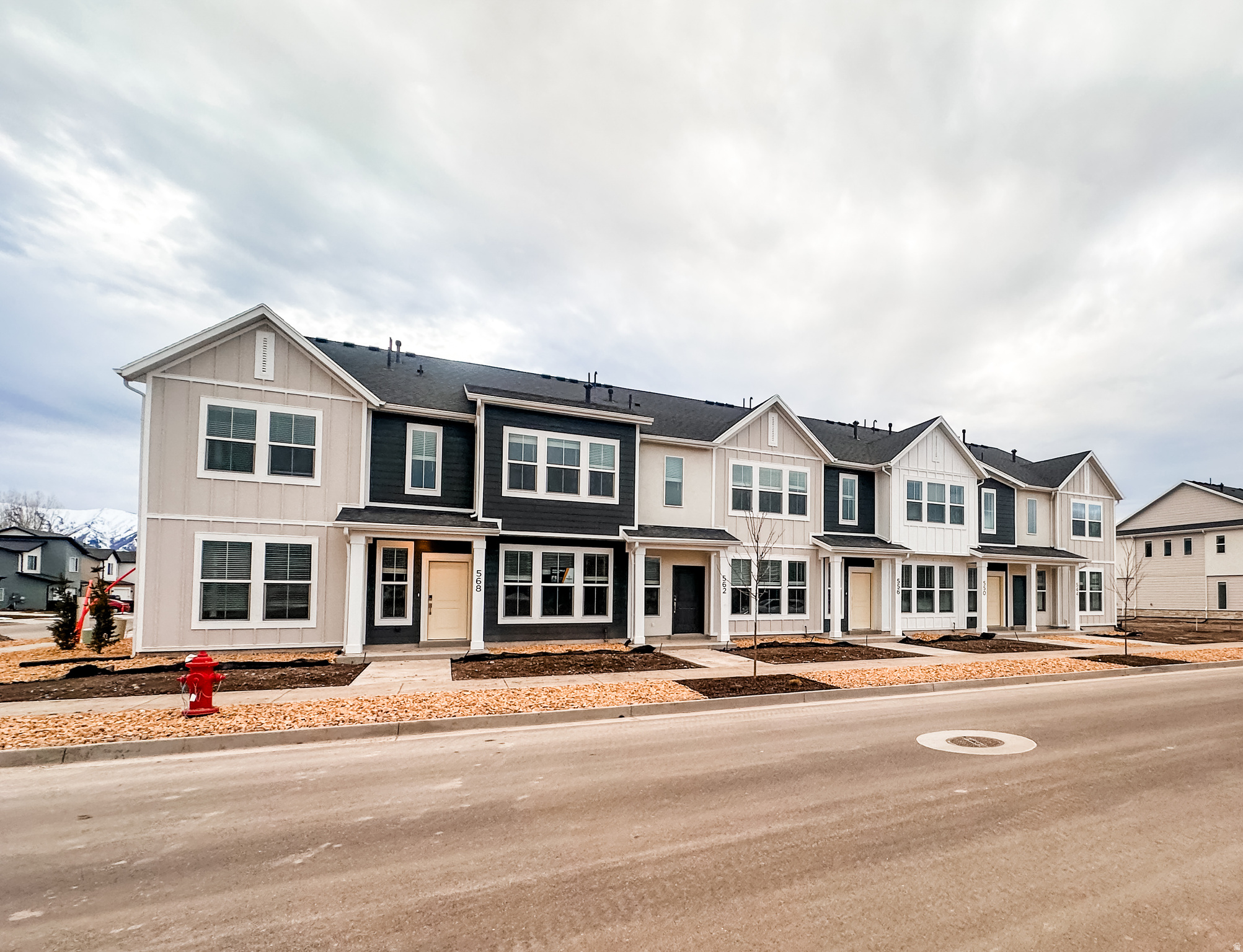SUGAR CREEK TOWNHOMES - Residential