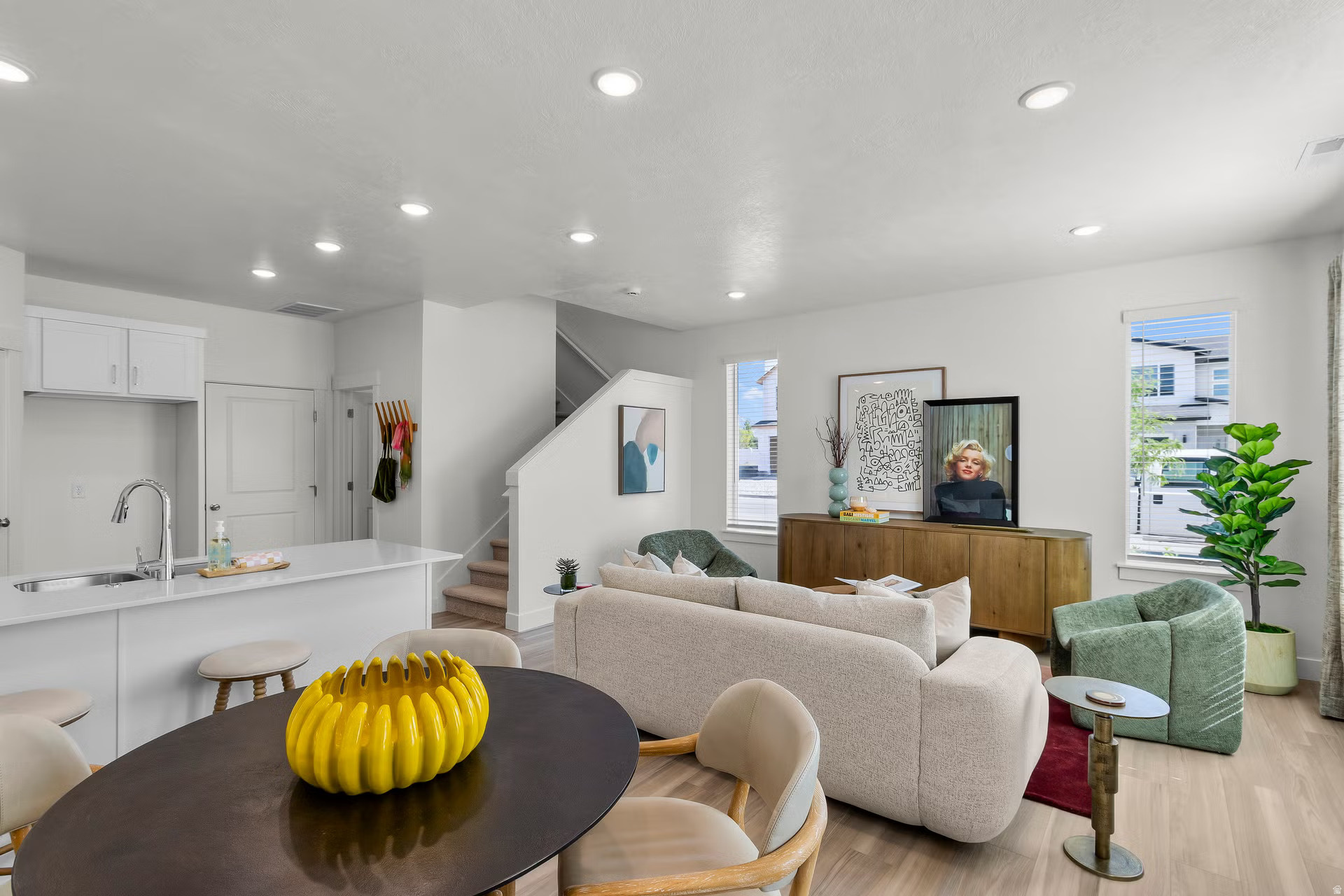 SUGAR CREEK TOWNHOMES - Residential