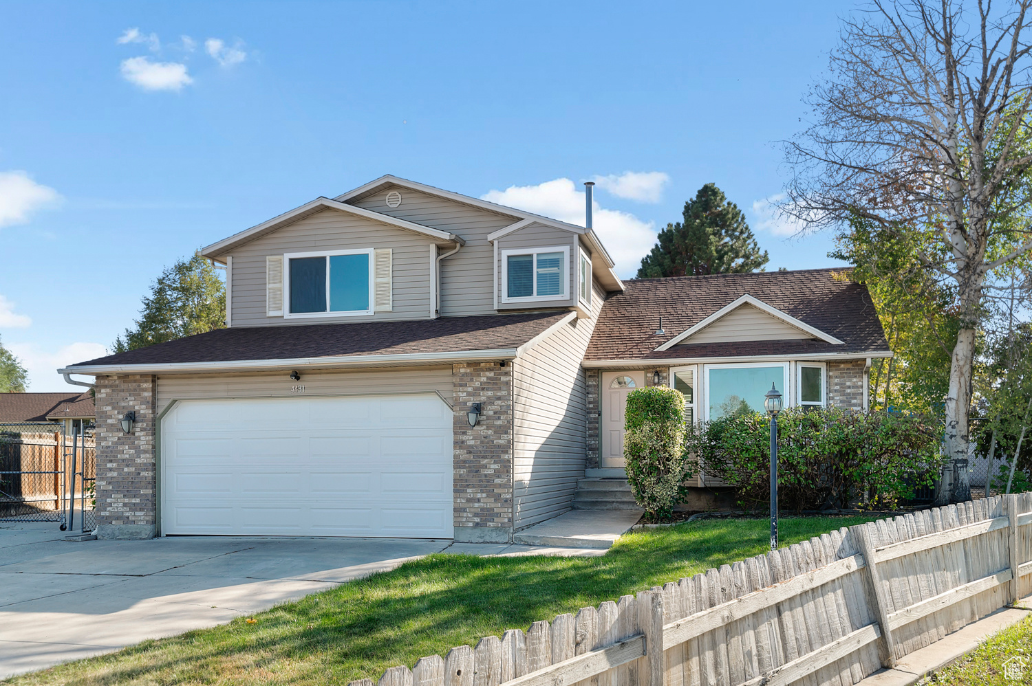 COWAN WEST VALLEY - Residential