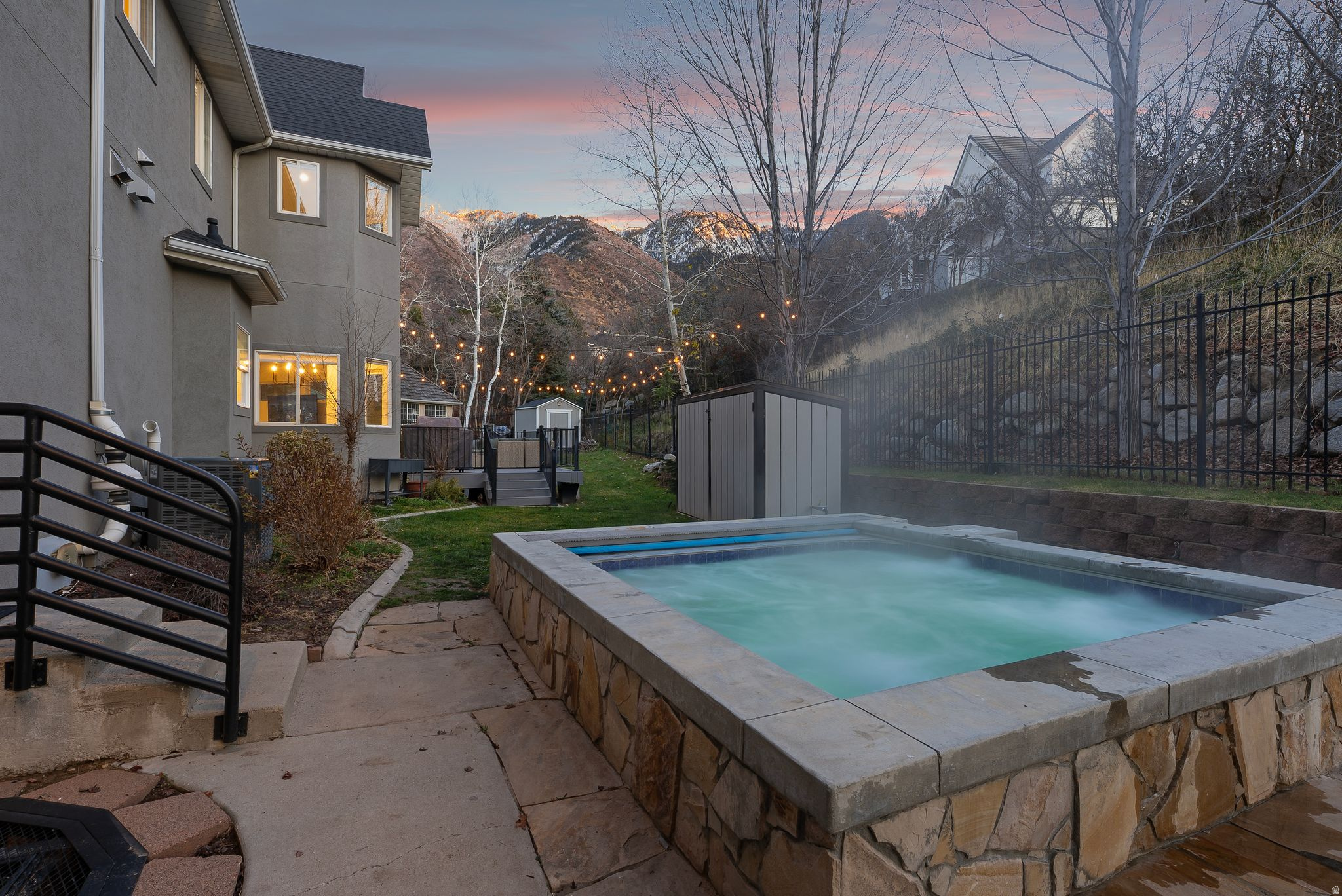 PEPPERWOOD - Residential