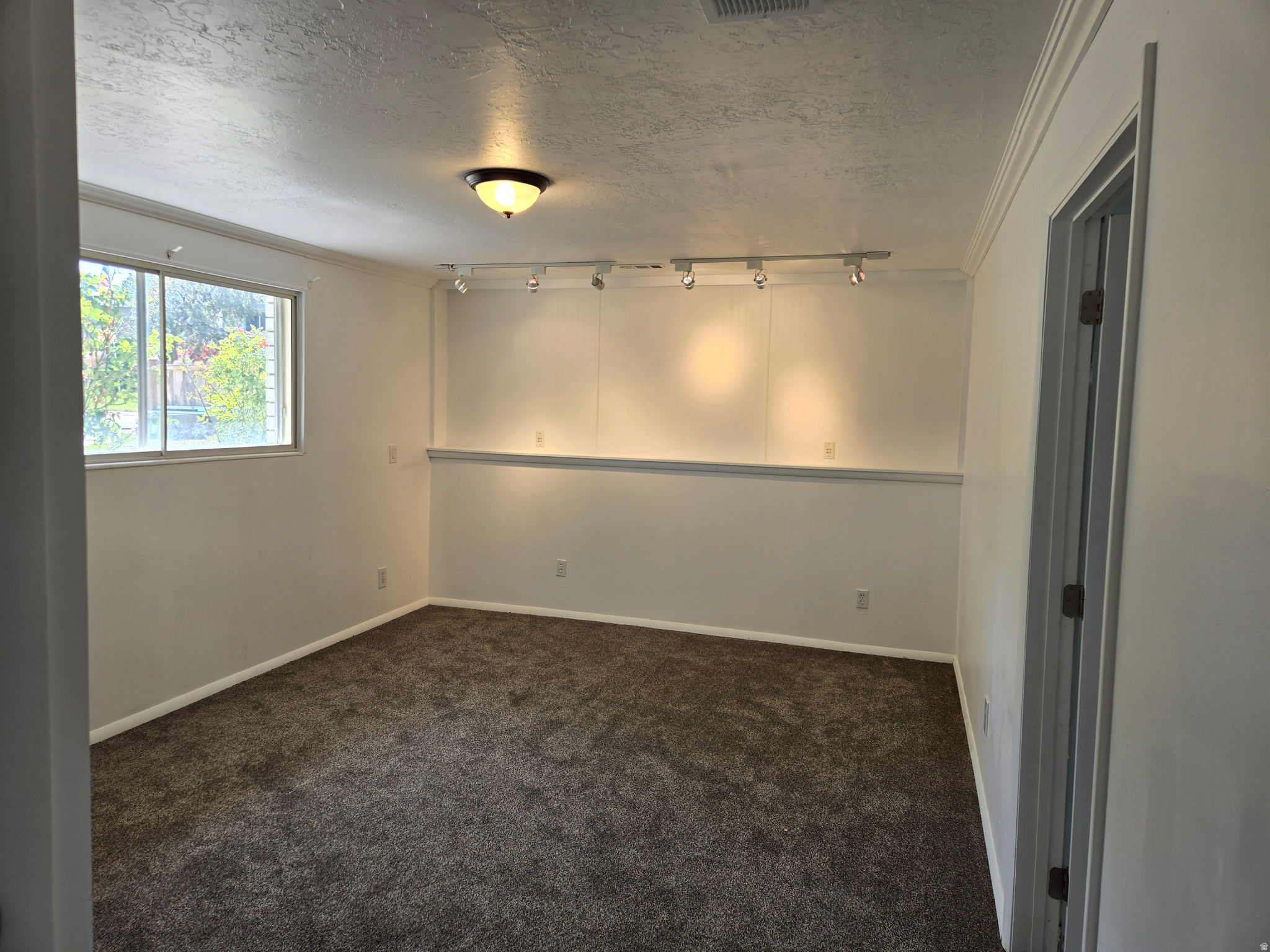 SUNDOWN SUB #4 - Residential